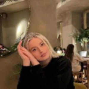 Meet your Posher, Lexine